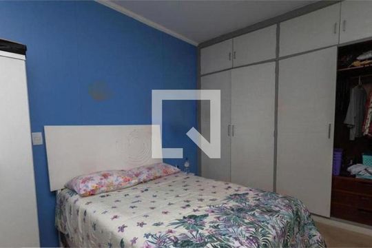 Casa à venda com 4 quartos, 223m² em Vila Romana, São Paulo