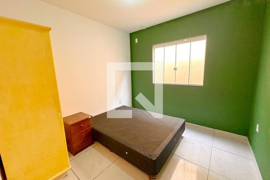 Quarto 1 de casa para alugar com 2 quartos, 135m² em São João do Rio Vermelho, Florianópolis
