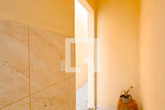 Área de Serviço de casa para alugar com 2 quartos, 135m² em São João do Rio Vermelho, Florianópolis