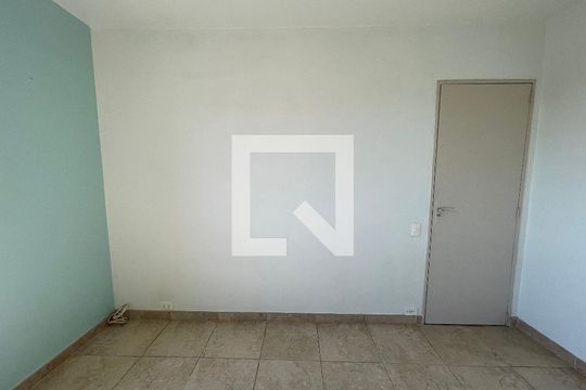 Quarto 1 de apartamento à venda com 2 quartos, 56m² em Vila Polopoli, São Paulo