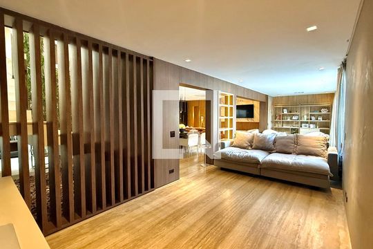 Sala de casa de condomínio à venda com 4 quartos, 500m² em Jardim Paulista, Barueri