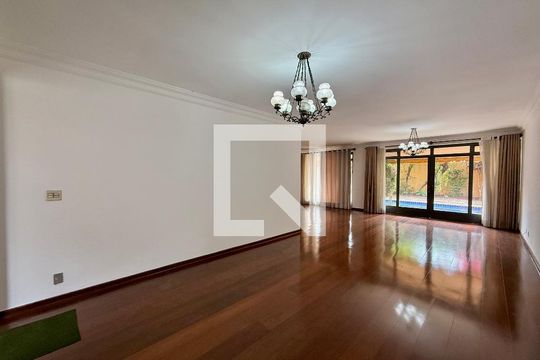 Sala de casa à venda com 4 quartos, 491m² em Chácara Santo Antônio (zona Sul), São Paulo