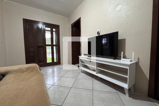 Sala de casa à venda com 2 quartos, 120m² em Campina, São Leopoldo