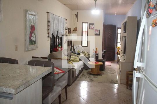 Sala de casa à venda com 3 quartos, 180m² em Costa E Silva, Porto Alegre