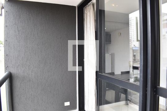 Sacada com Chusrrasqueira de apartamento para alugar com 2 quartos, 53m² em São Francisco, Curitiba