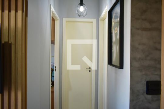 Corredor de apartamento à venda com 2 quartos, 70m² em Vila da Saúde, São Paulo