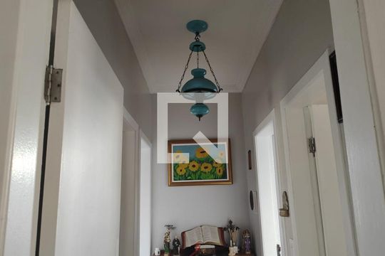 Corredor de apartamento à venda com 3 quartos, 94m² em Havaí, Belo Horizonte