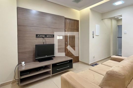 Sala de apartamento para alugar com 2 quartos, 70m² em José Menino, Santos