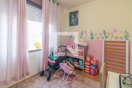 Quarto 1 de apartamento para alugar com 2 quartos, 60m² em Menino Deus, Porto Alegre