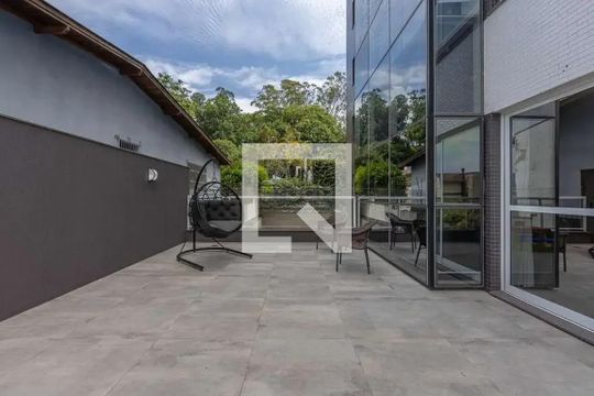 Apartamento para alugar com 3 quartos, 140m² em Santa Tereza, Porto Alegre