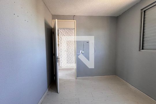 Quarto 2 de apartamento para alugar com 2 quartos, 65m² em Feitoria, São Leopoldo