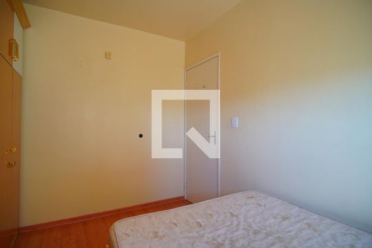 Quarto 1 de apartamento para alugar com 2 quartos, 46m² em São Miguel, São Leopoldo