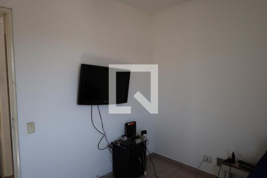 Quarto 1 de apartamento para alugar com 3 quartos, 75m² em Jardim Ubirajara, São Paulo