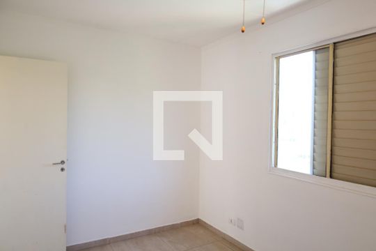 Suíte de apartamento para alugar com 3 quartos, 75m² em Jardim Ubirajara, São Paulo