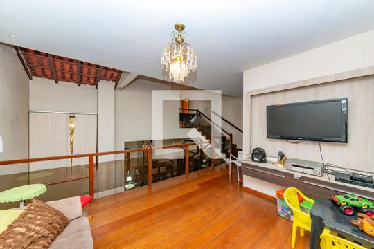 Sala 3 de casa à venda com 5 quartos, 389m² em Santa Lúcia, Belo Horizonte