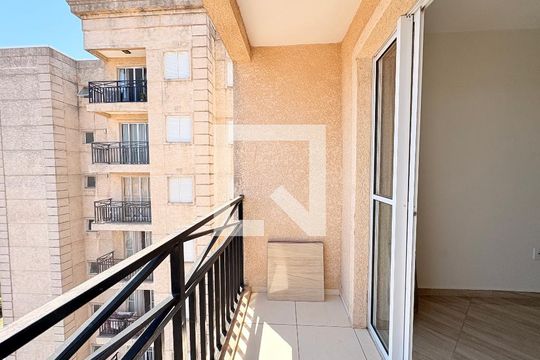 Sacada de apartamento à venda com 2 quartos, 54m² em Vila Nova Esperia, Jundiaí