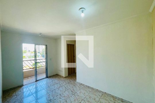 Sala de apartamento para alugar com 2 quartos, 57m² em Jardim Iporanga, Guarulhos