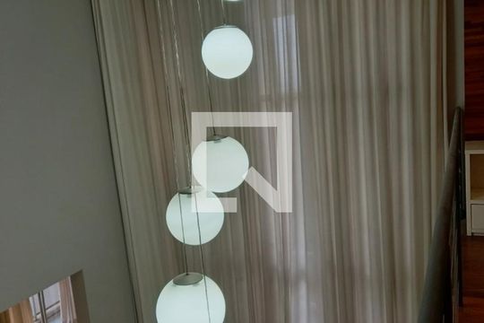 Apartamento para alugar com 2 quartos, 160m² em Parque do Morumbi, São Paulo