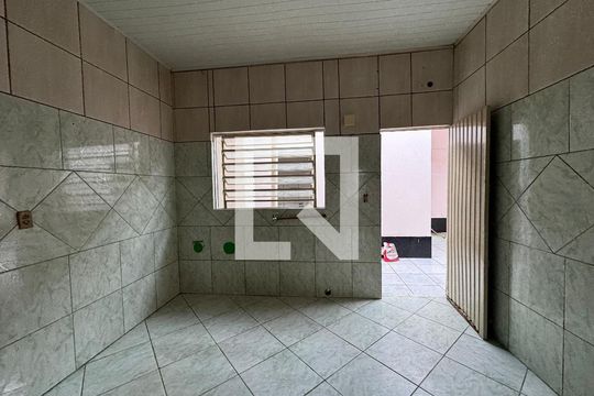 Cozinha de casa para alugar com 3 quartos, 90m² em Campina, São Leopoldo