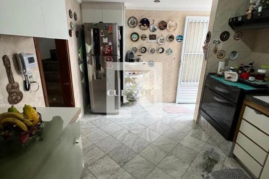 Casa à venda com 5 quartos, 275m² em Vila Jordanopolis, São Bernardo do Campo