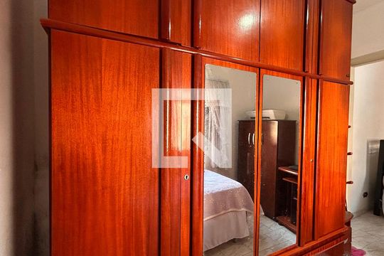 Quarto 2 de casa à venda com 2 quartos, 280m² em Jardim Santo Elias, São Paulo