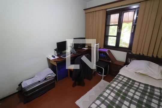 Quarto 1 de casa à venda com 3 quartos, 220m² em Vila Yara, Osasco