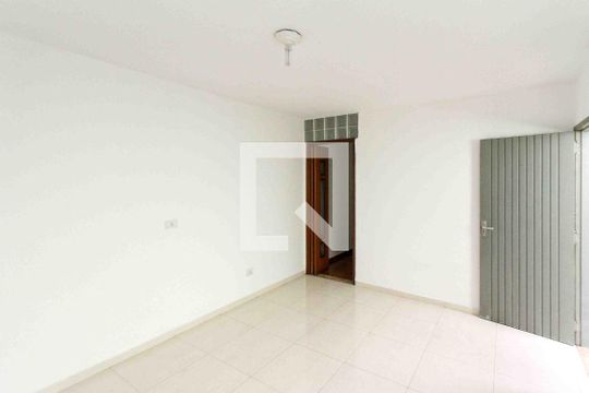 Sala de casa à venda com 4 quartos, 230m² em Jardim Ângela (Zona Leste), São Paulo
