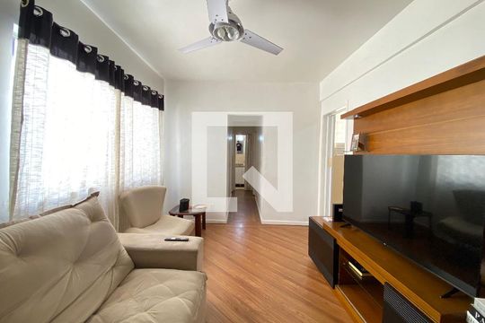 Sala de apartamento para alugar com 2 quartos, 67m² em Todos Os Santos, Rio de Janeiro