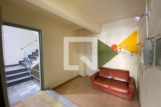 Hall de Entrada de apartamento para alugar com 2 quartos, 67m² em Todos Os Santos, Rio de Janeiro