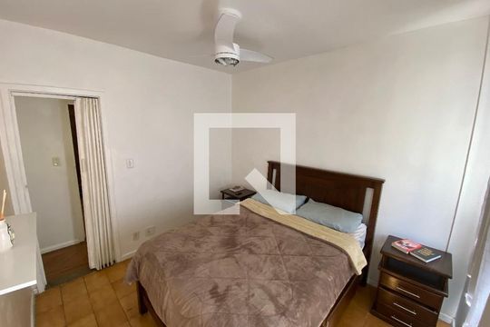 Quarto 1 de apartamento para alugar com 2 quartos, 67m² em Todos Os Santos, Rio de Janeiro