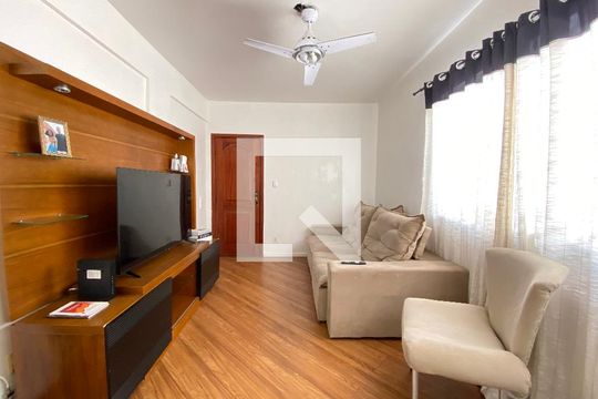 Sala de apartamento para alugar com 2 quartos, 67m² em Todos Os Santos, Rio de Janeiro
