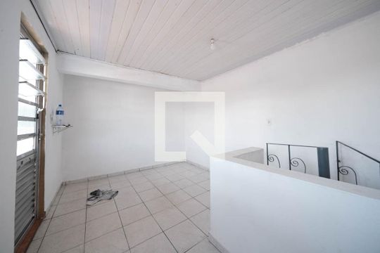 Quarto de casa à venda com 2 quartos, 75m² em Vila Ponte Rasa, São Paulo
