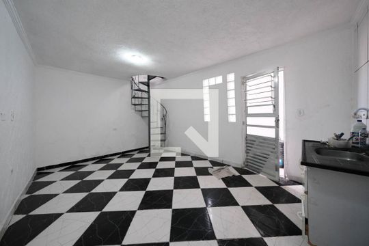Sala/Cozinha de casa à venda com 2 quartos, 75m² em Vila Ponte Rasa, São Paulo