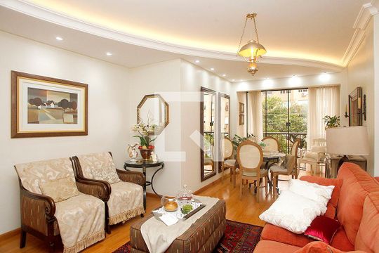 Sala de apartamento à venda com 3 quartos, 150m² em Jardim Botânico, Porto Alegre