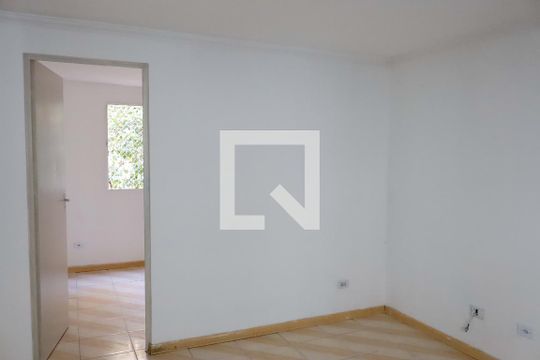 Sala de apartamento à venda com 2 quartos, 42m² em Padroeira, Osasco