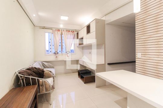 Sala de apartamento à venda com 2 quartos, 44m² em Jardim Helena, São Paulo