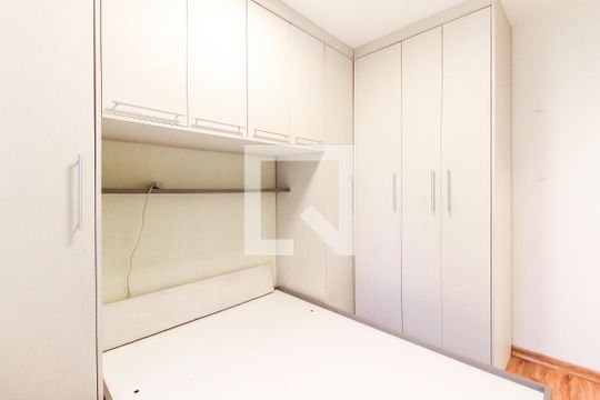 Quarto 1 de apartamento para alugar com 2 quartos, 44m² em Jardim Helena, São Paulo