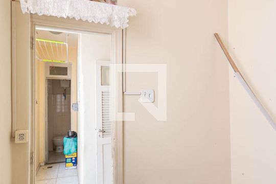 Quarto de Serviço de apartamento à venda com 3 quartos, 150m² em Estácio, Rio de Janeiro
