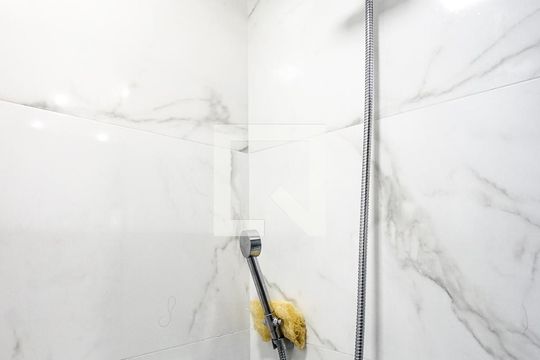 Banheiro Social de kitnet/studio à venda com 1 quarto, 25m² em Tatuapé, São Paulo