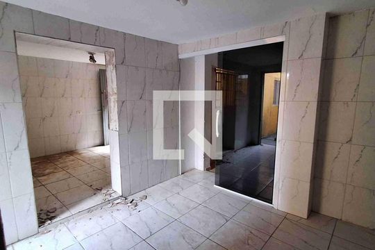 Casa à venda com 3 quartos, 200m² em Lauzane Paulista, São Paulo