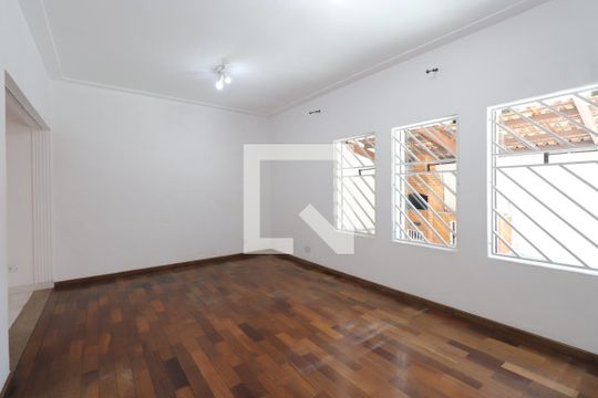 Sala de casa à venda com 3 quartos, 210m² em Vila Carrão, São Paulo