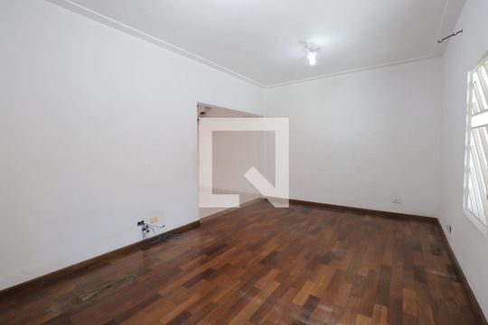 Sala de casa à venda com 3 quartos, 210m² em Vila Carrão, São Paulo