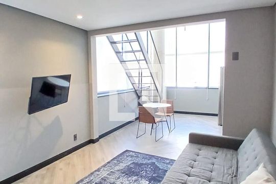 Sala de kitnet/studio à venda com 1 quarto, 56m² em Bairro da Liberdade, São Paulo