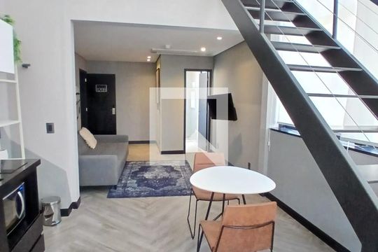 Sala de kitnet/studio à venda com 1 quarto, 56m² em Bairro da Liberdade, São Paulo