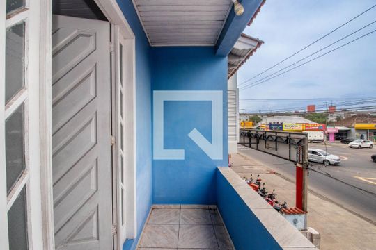 Varanda de casa à venda com 3 quartos, 300m² em Santa Rosa de Lima, Porto Alegre