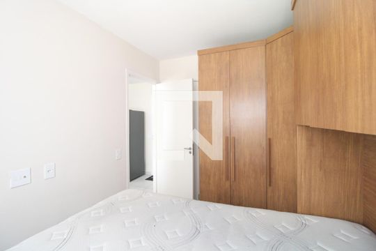 Quarto 1 de apartamento à venda com 2 quartos, 35m² em Jardim Marajoara, São Paulo