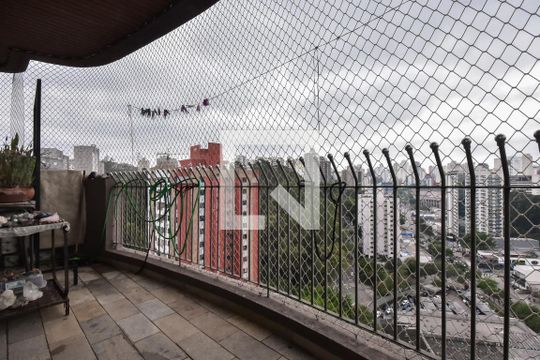Varanda de apartamento à venda com 4 quartos, 273m² em Vila Andrade, São Paulo