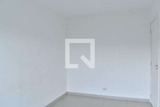 Quarto 1 de apartamento para alugar com 2 quartos, 75m² em Jardim das Américas, Curitiba