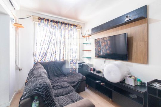 Sala de apartamento à venda com 2 quartos, 69m² em Centro Histórico, Porto Alegre