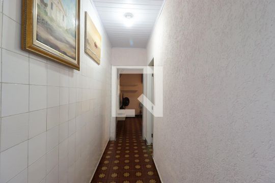 Corredor de casa à venda com 2 quartos, 147m² em Parque Central, Santo André